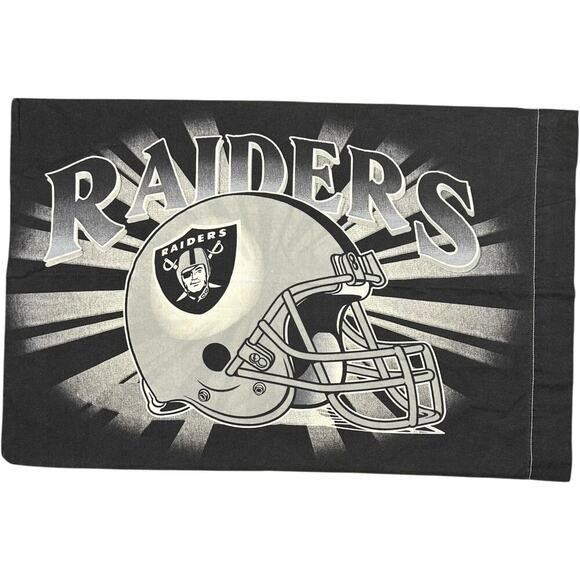 Raiders Vintage 90’s NFL Helmet Pillowcase - Picture 1 of 3